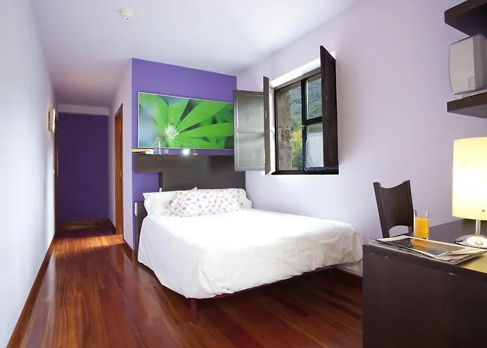 فندق Cal Xabu 3*